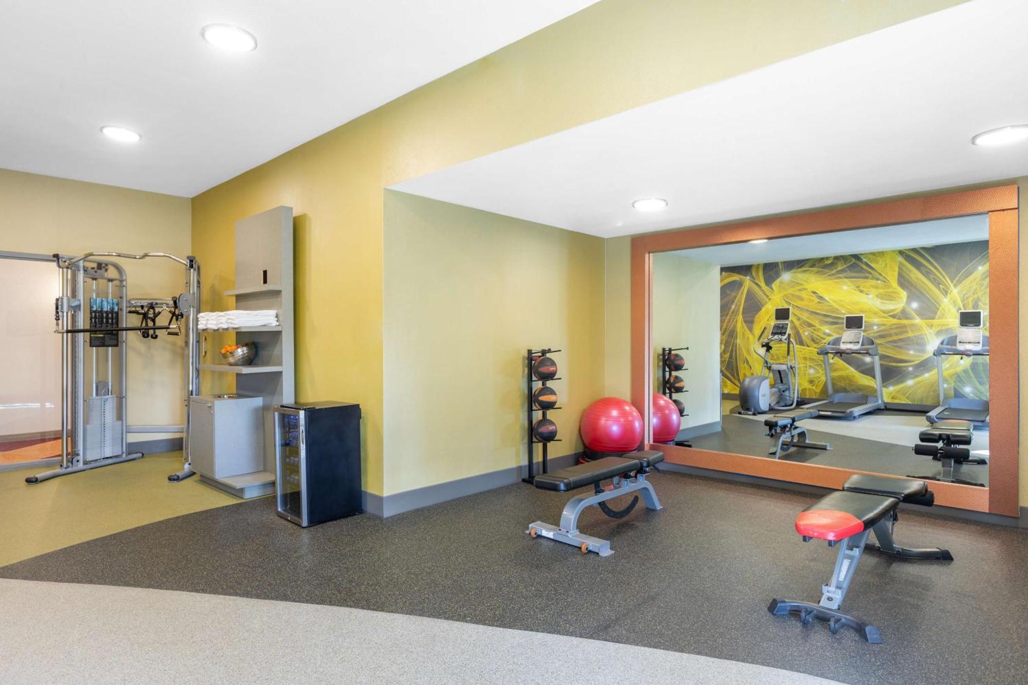 Hilton Garden Inn Gilroy Εξωτερικό φωτογραφία