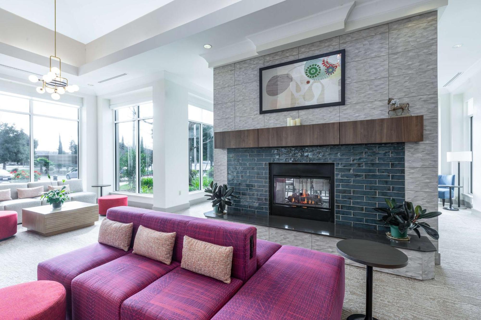 Hilton Garden Inn Gilroy Εξωτερικό φωτογραφία